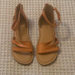 Girls brown sandals